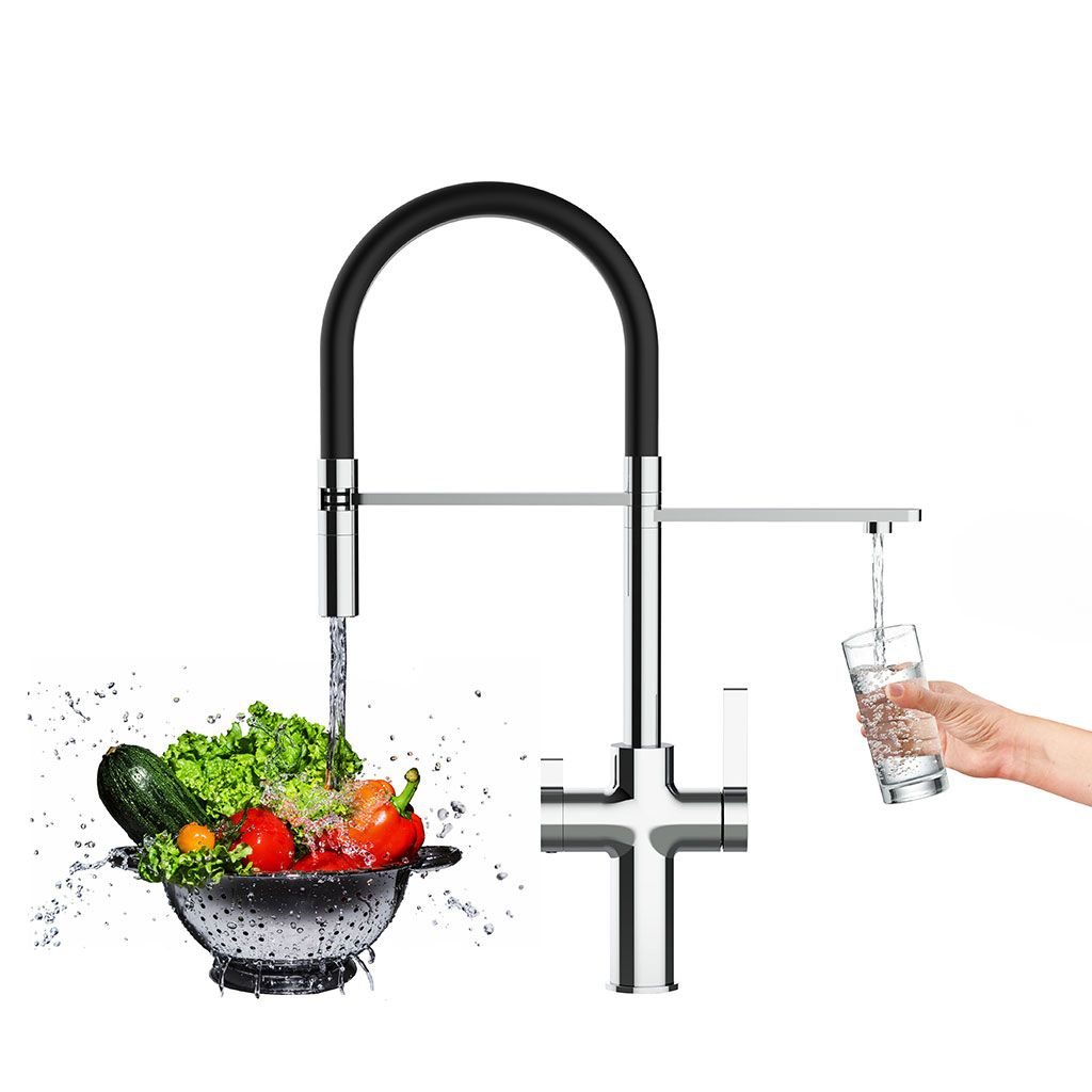 Levanto Neo mit zwei Wasserwegen – Gemüse wird im Sieb gespült, Filterwasser läuft ins Glas