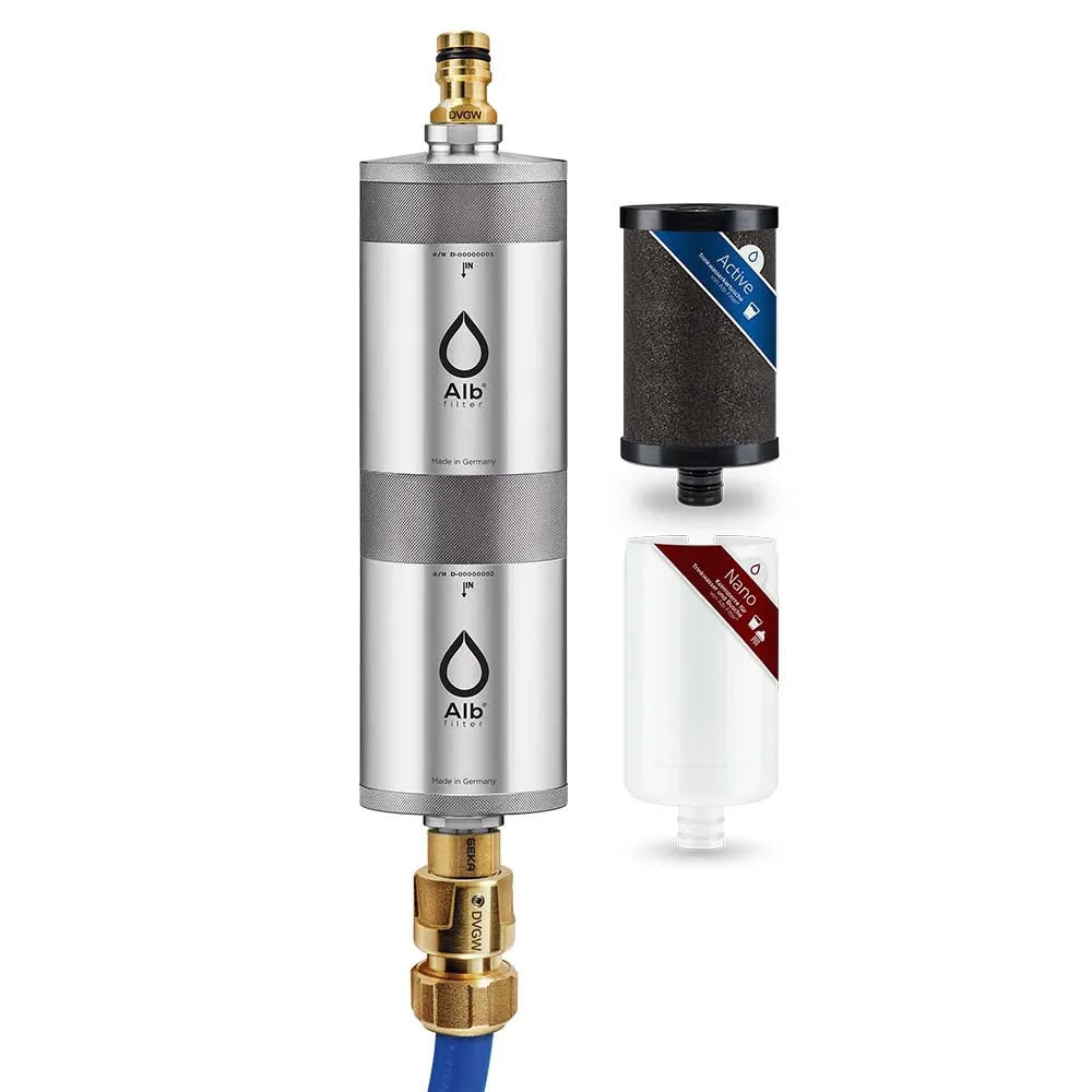 Alb Filter Fusion Mobil – Doppelgehäuse mit Messingkupplungen am blauen Schlauch, daneben Active und Nano